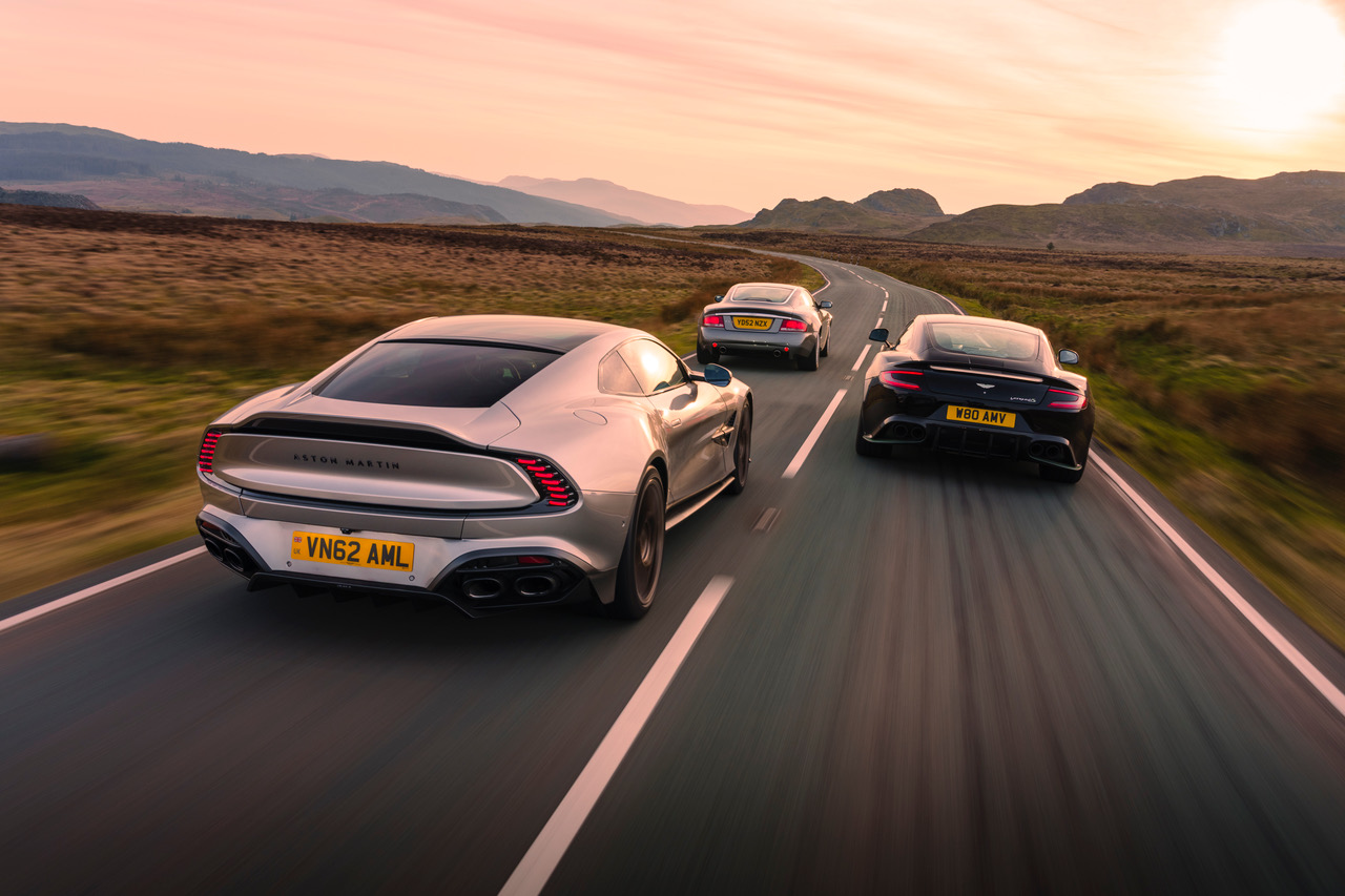 Aston Martin Vanquish at 25_05